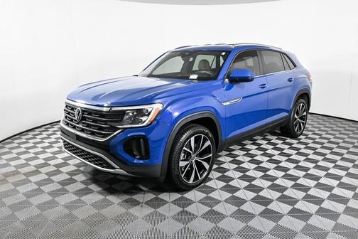 2025 Volkswagen Atlas Cross Sport 2.0T SE w/ Technology