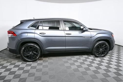 2022 Volkswagen Atlas Cross Sport 3.6 V6 SE w/ Technology