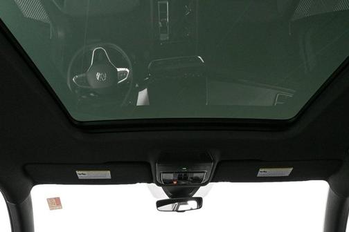 2024 Volkswagen Atlas Cross Sport 2.0T SE w/ Technology