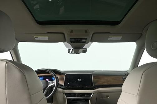 2024 Volkswagen Atlas 2.0T SE w/ Technology