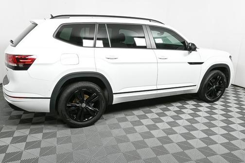2023 Volkswagen Atlas 3.6 V6 SEL R-Line Black
