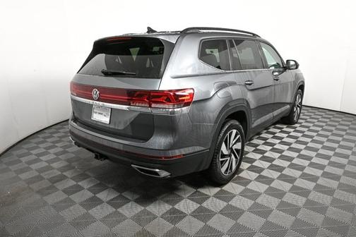 2024 Volkswagen Atlas 2.0T SE w/ Technology