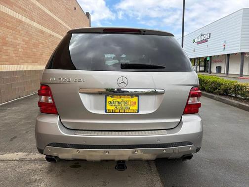 Gold 2008 Mercedes-Benz M-Class ML320 CDI