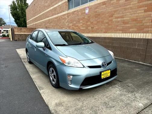 2014 Toyota Prius Three