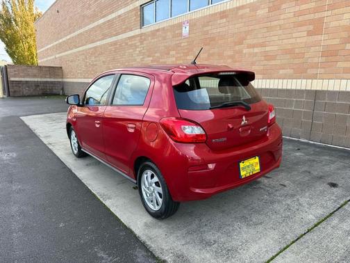 2019 Mitsubishi Mirage SE