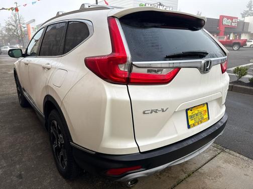 2017 Honda CR-V Touring