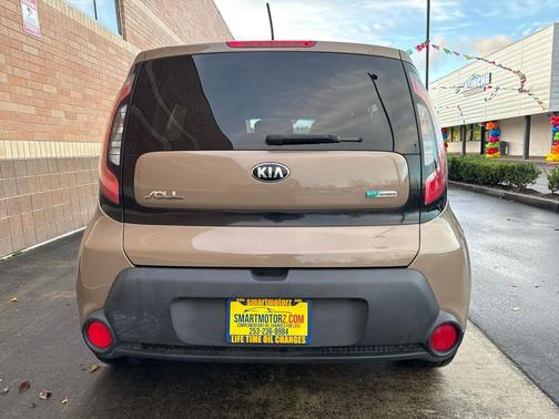2015 Kia Soul +