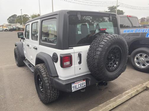 2018 Jeep Wrangler Unlimited Sport