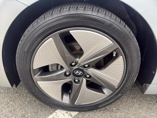 2020 Hyundai IONIQ Hybrid Limited