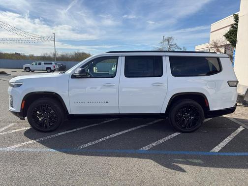 2026 Jeep Grand Wagoneer L Limited Reserve 4x4
