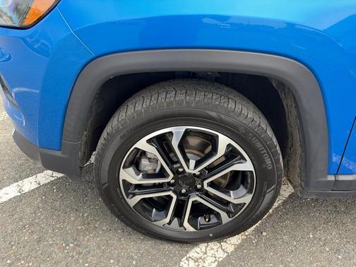 Hydro Blue Pearlcoat 2024 Jeep Compass Limited