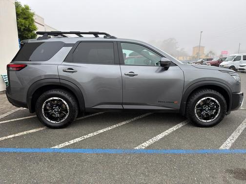 2024 Nissan Pathfinder Rock Creek 4WD
