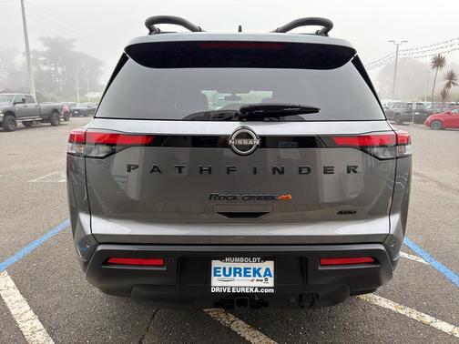 2024 Nissan Pathfinder Rock Creek 4WD