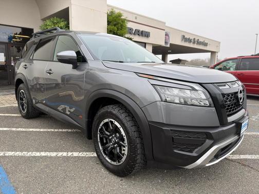2024 Nissan Pathfinder Rock Creek 4WD