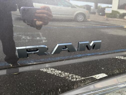 Granite Crystal Metallic Clearcoat 2026 RAM 3500 Laramie Crew Cab 4x4 8' Box