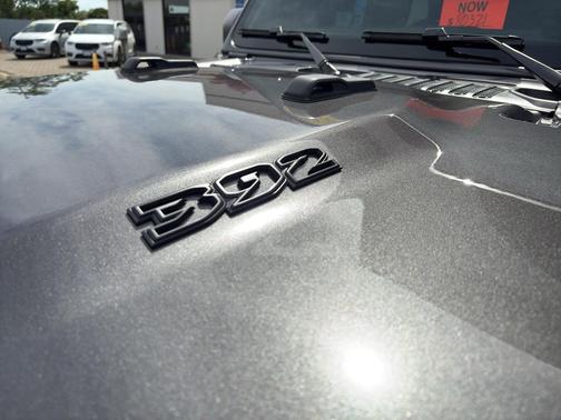 Granite Crystal Metallic Clearcoat 2026 Jeep Wrangler 4-Door Moab 392 4x4