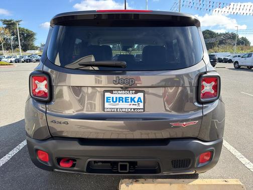2017 Jeep Renegade Trailhawk