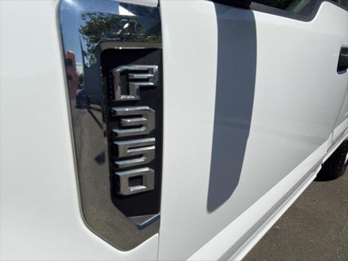 2021 Ford F-350 XL