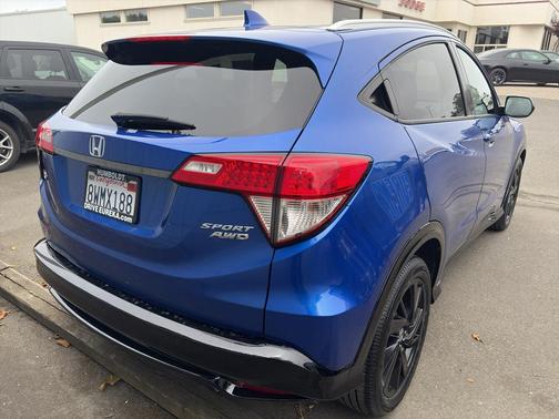 2021 Honda HR-V AWD Sport