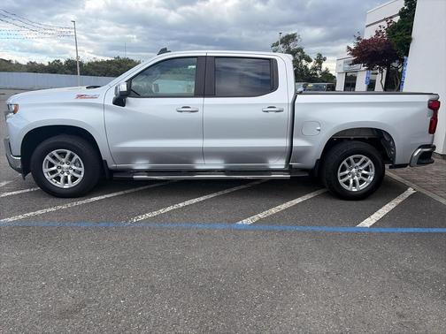 Silver Ice Metallic 2022 Chevrolet Silverado 1500 Limited 1LT