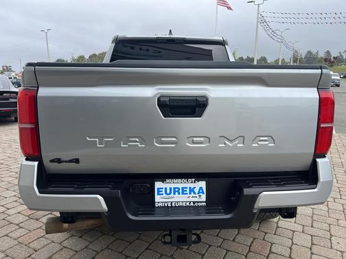 2024 Toyota Tacoma TRD Off Road