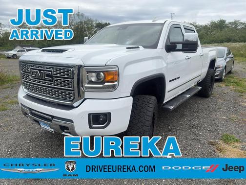 Titanium Rush Metallic 2023 GMC Sierra 1500 SLT