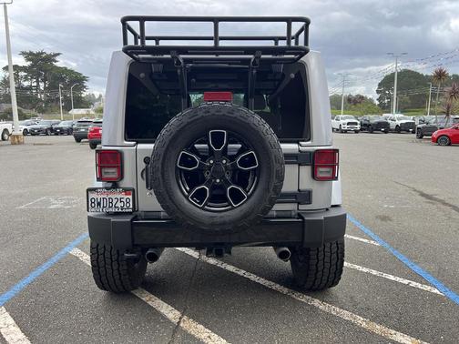 2017 Jeep Wrangler Smoky Mountain 4x4