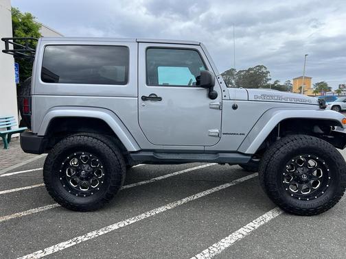 2017 Jeep Wrangler Smoky Mountain 4x4
