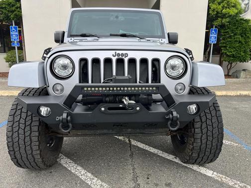 2017 Jeep Wrangler Smoky Mountain 4x4