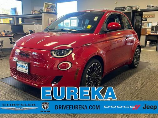 2024 FIAT 500e INSPI(RED) FWD