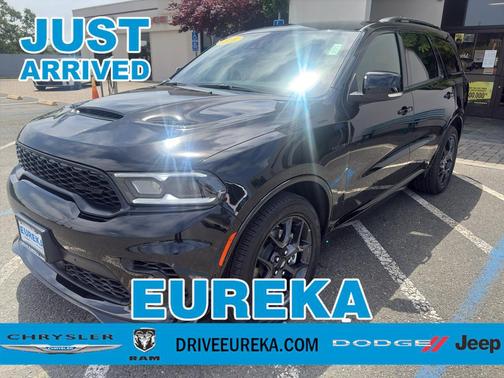 DB Black Clearcoat 2026 Dodge Durango GT Premium AWD HEMI V8