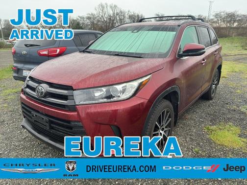 2017 Toyota Highlander SE