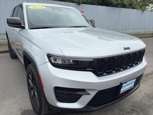 2024 Jeep Grand Cherokee Altitude