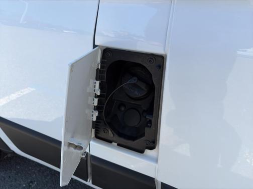 Bright White Clearcoat 2023 RAM ProMaster 2500 High Roof