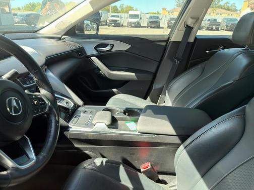 Modern Steel Metallic 2023 Acura TLX Technology