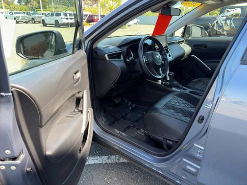 Celestite 2022 Toyota Corolla Cross LE