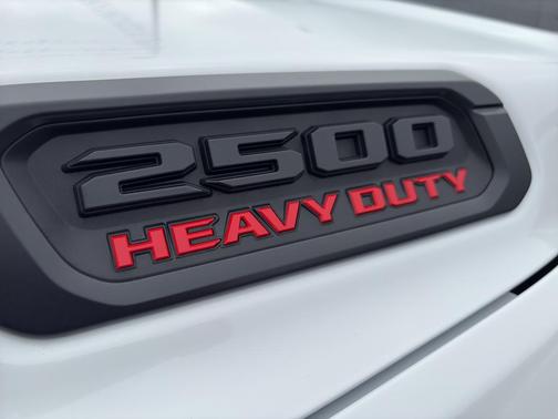 2025 RAM 2500 Tradesman Crew Cab 4x4 6'4' Box