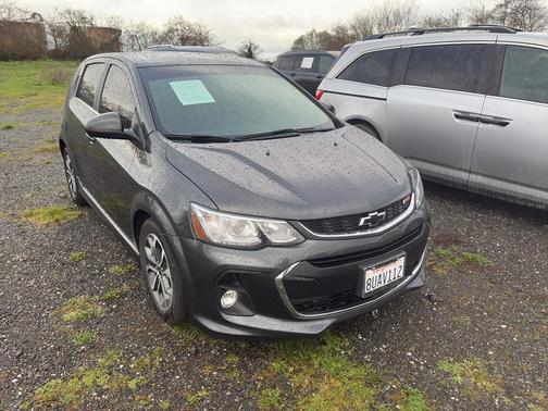 2020 Chevrolet Sonic FWD Hatchback LT 5-Door