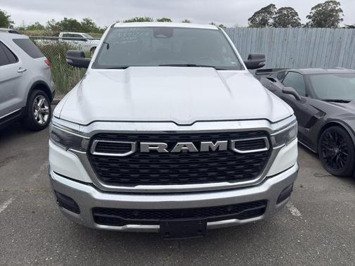 Bright White Clearcoat 2025 RAM 1500 Big Horn/Lone Star