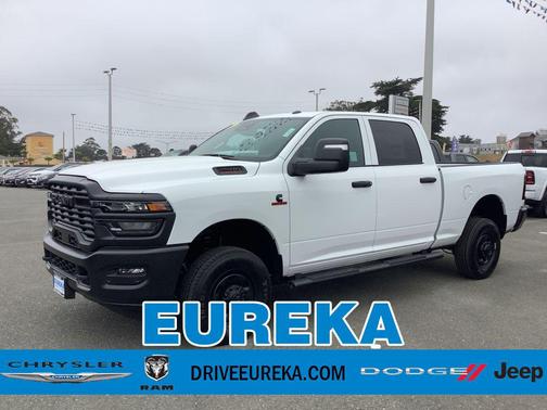 2025 RAM 2500 Tradesman Crew Cab 4x4 6'4' Box