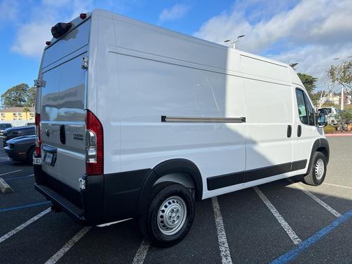 2026 RAM ProMaster 2500 Tradesman