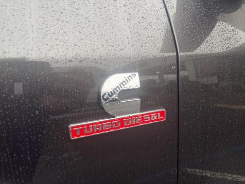 2019 RAM 3500 Laramie Crew Cab 4x4 6'4' Box