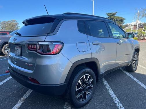 2021 Jeep Compass Trailhawk