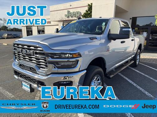 2026 RAM 3500 Tradesman Crew Cab 4x4 6'4' Box