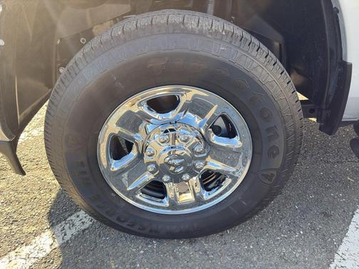 2026 RAM 3500 Tradesman Crew Cab 4x4 6'4' Box