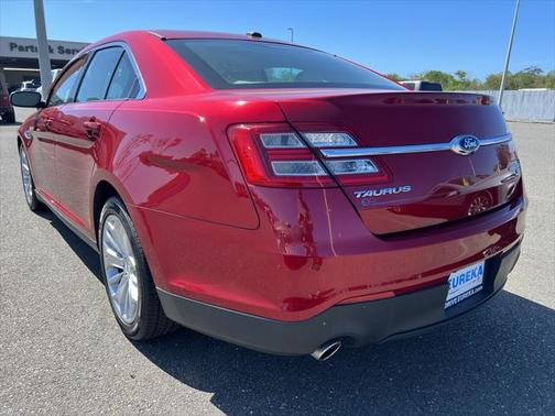 2015 Ford Taurus Limited