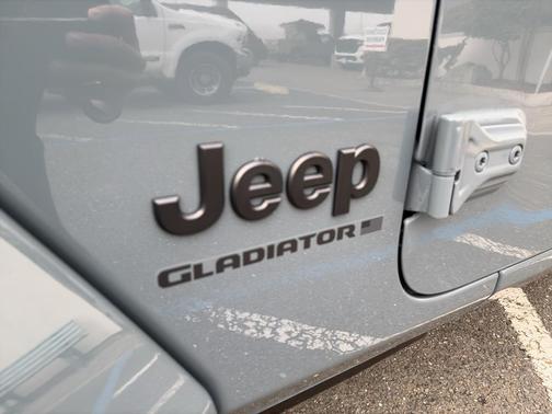 2026 Jeep Gladiator Sport S