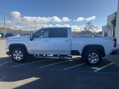 2023 Chevrolet Silverado 3500 LTZ