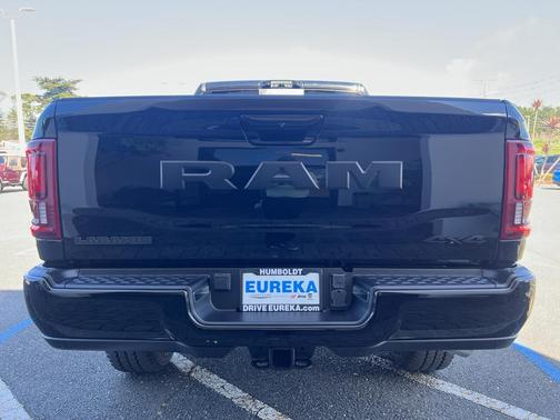 2025 RAM 2500 Laramie Crew Cab 4x4 6'4' Box