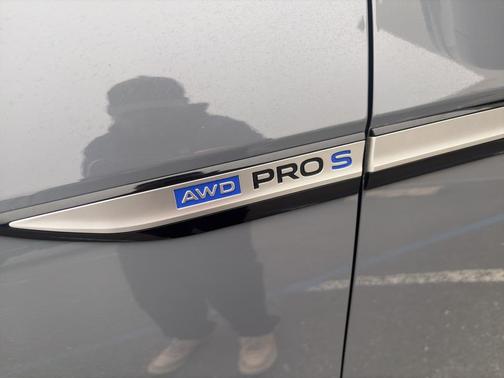 Deep Black Pearl 2023 Volkswagen ID.4 AWD Pro S